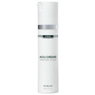 Perfect For:
Oily & Congested Skin – Helps unclog pores and reduce shine.
Acne-Prone Skin – Targets breakouts and inflammation.
Men with Ingrown Hairs – Supports calm, clear skin after shaving.